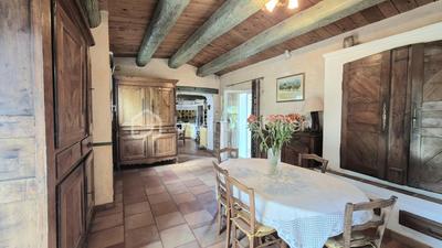 Maison - 140 m² - 6 pièces