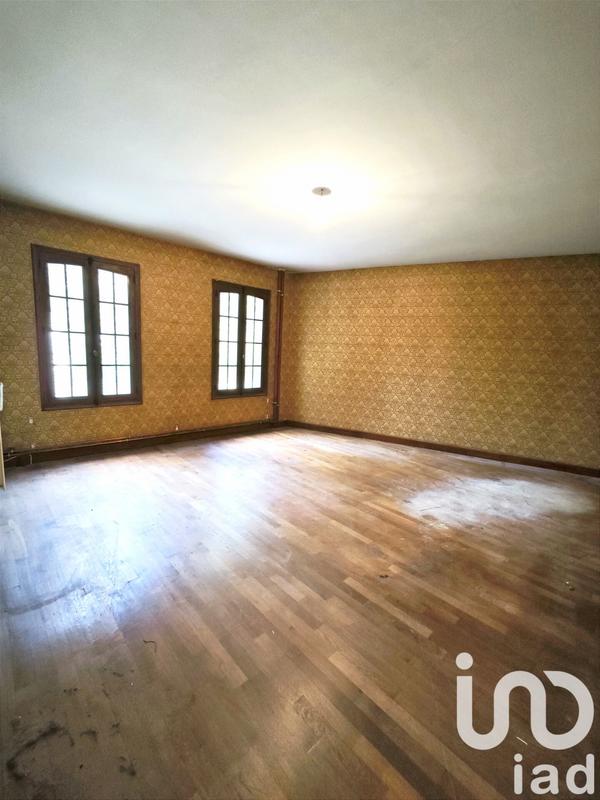 Maison - 210 m² - 7 pièces