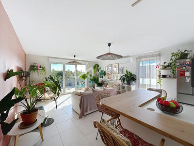 Appartement - 84 m² - 3 pièces