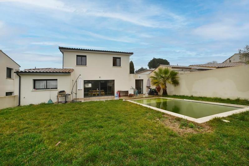 Maison - 139 m² - 5 pièces