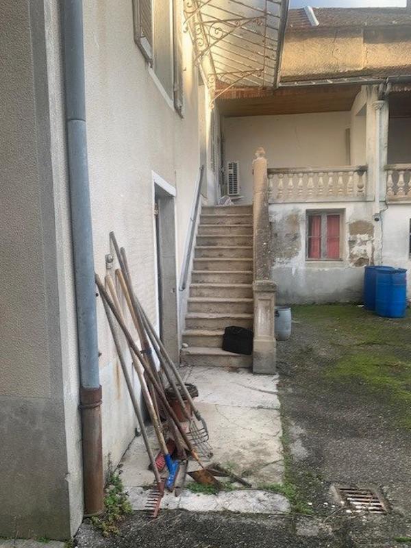 Maison - 270 m² - 15 pièces