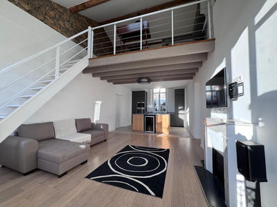 Appartement - 125 m² - 5 pièces