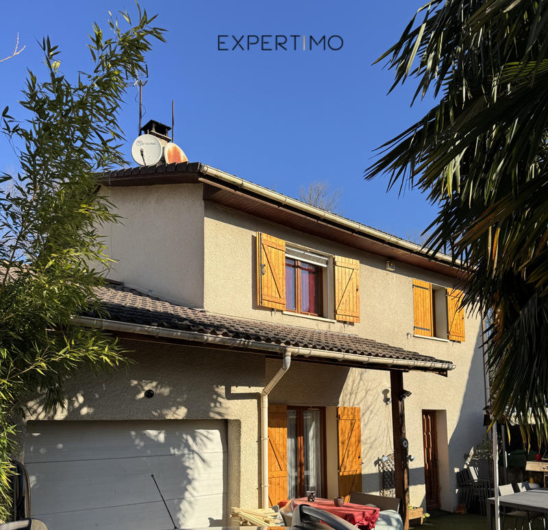 Maison - 110 m² - 5 pièces