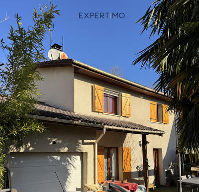 Maison - 110 m² - 5 pièces