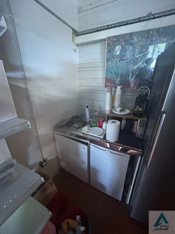 Local commercial - 84 m²