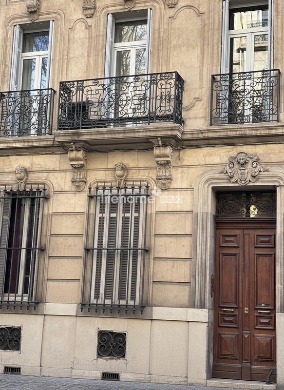 Duplex - 174 m² - 5 pièces