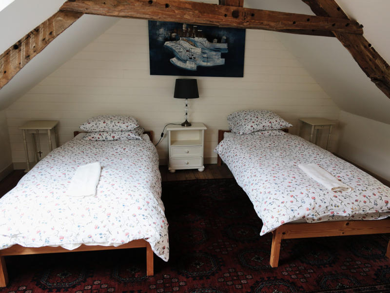 Maison - 210 m² - 8 pièces