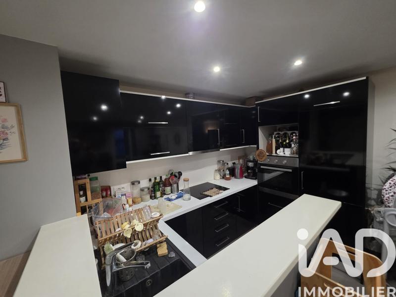 Appartement - 64 m² - 3 pièces