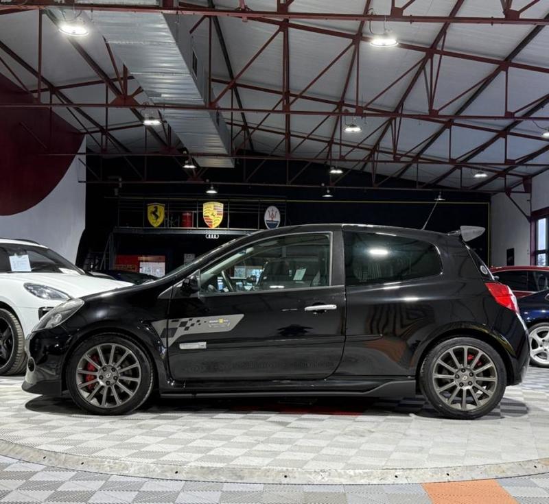 Renault Clio 2.0 16v 200ch Rs F1 Team R27 Bvm6