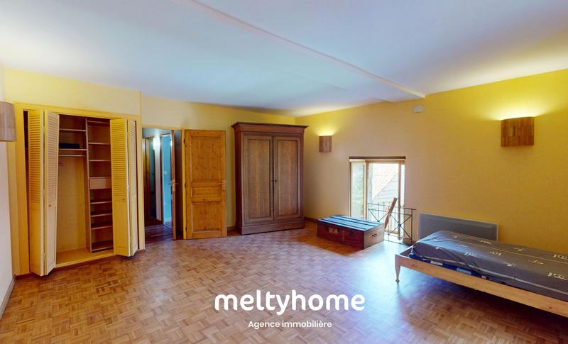 Maison - 170 m² - 6 pièces