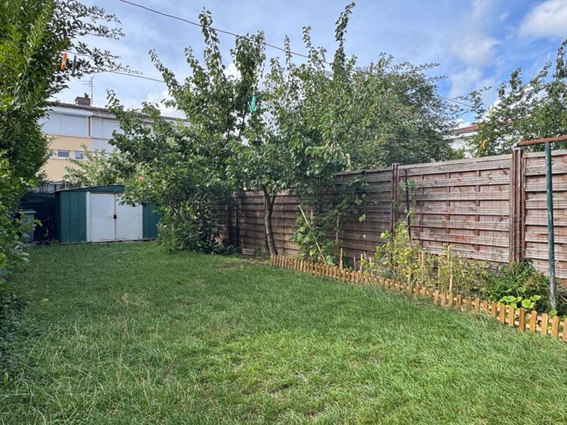 Maison - 98 m² - 5 pièces