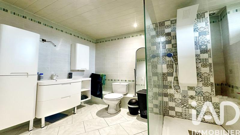 Maison - 122 m² - 5 pièces