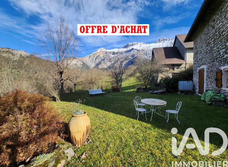 Maison de campagne - 310 m² - 9 pièces