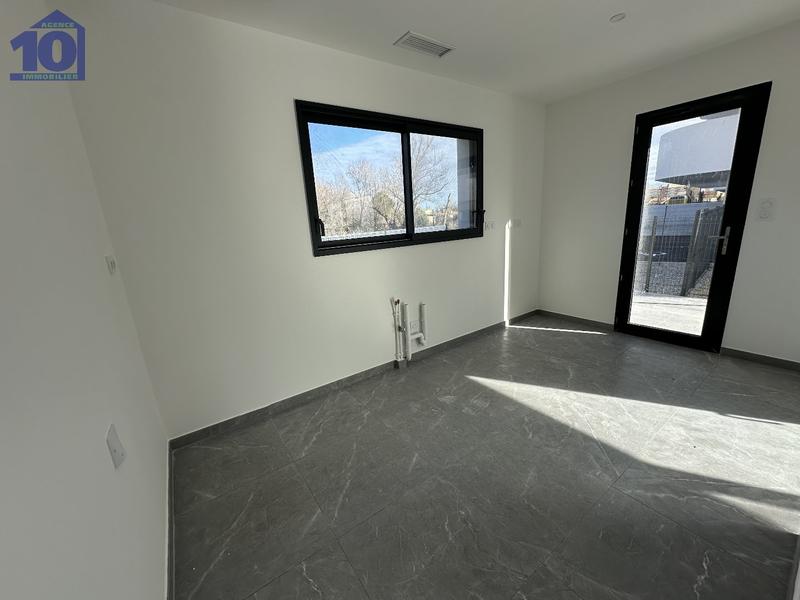 Maison - 98 m² - 4 pièces