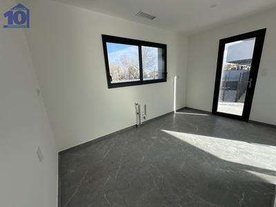 Maison - 98 m² - 4 pièces