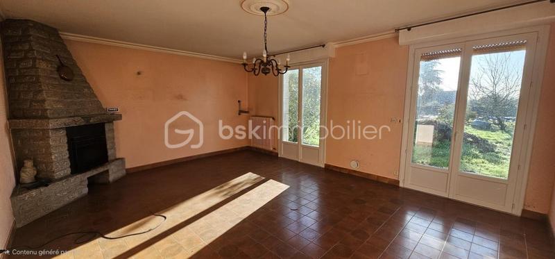 Maison - 143 m² - 7 pièces