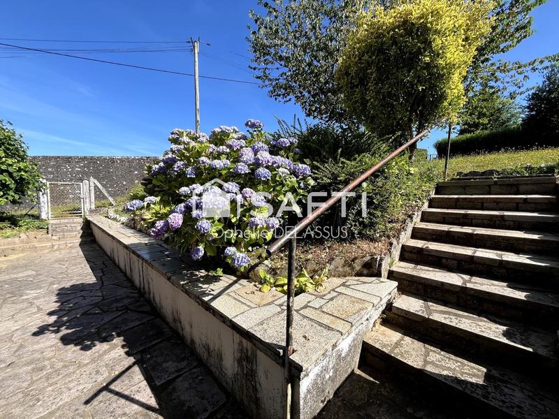 Maison - 95 m² - 5 pièces