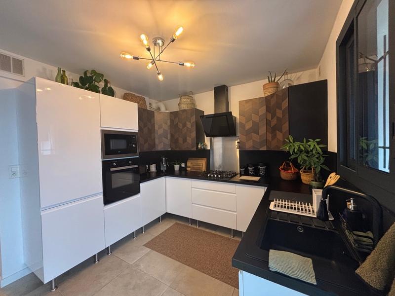 Maison - 107 m² - 4 pièces