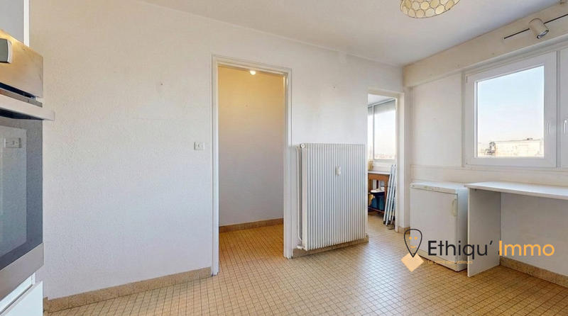 Appartement - 115 m² - 5 pièces