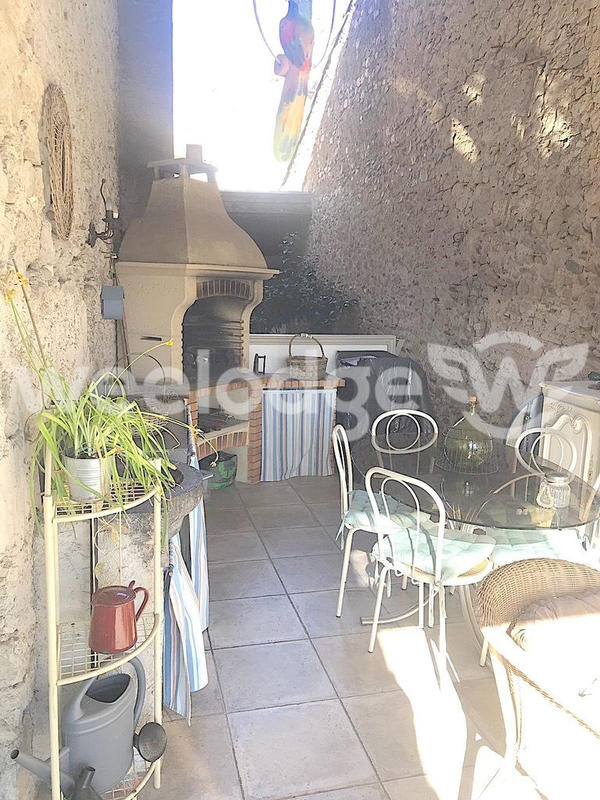 Maison - 206 m² - 7 pièces