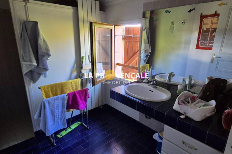 Maison - 184 m² - 6 pièces