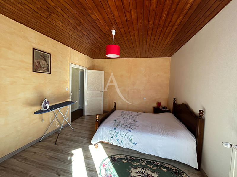 Maison - 111 m² - 4 pièces