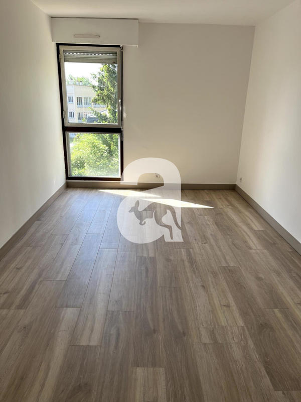 Appartement - 108 m² - 4 pièces