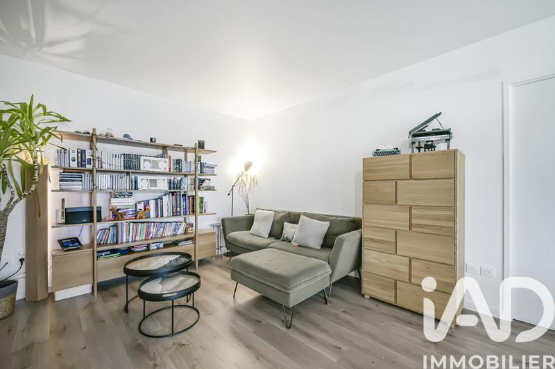 Appartement - 95 m² - 4 pièces