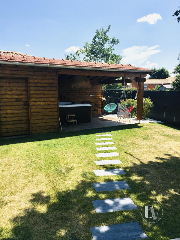 Maison contemporaine - 193 m² - 6 pièces