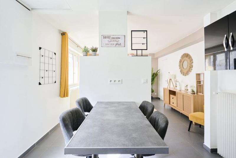 Maison - 104 m² - 5 pièces