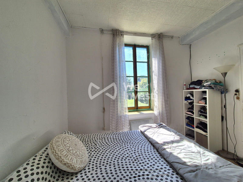 Maison - 322 m² - 9 pièces