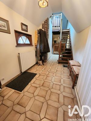 Maison - 223 m² - 5 pièces