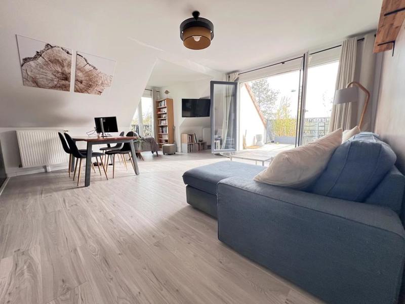 Appartement - 90 m² - 4 pièces