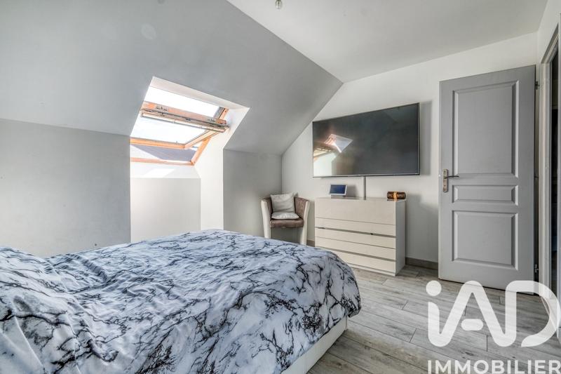 Maison - 140 m² - 6 pièces