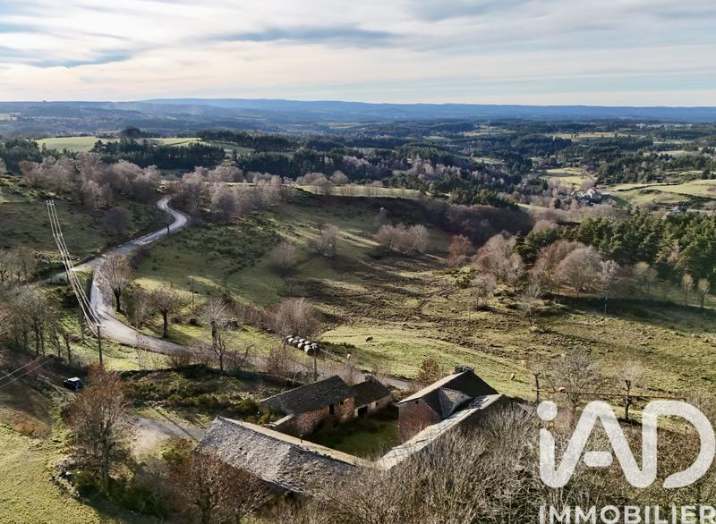 Maison - 521 m² - 13 pièces