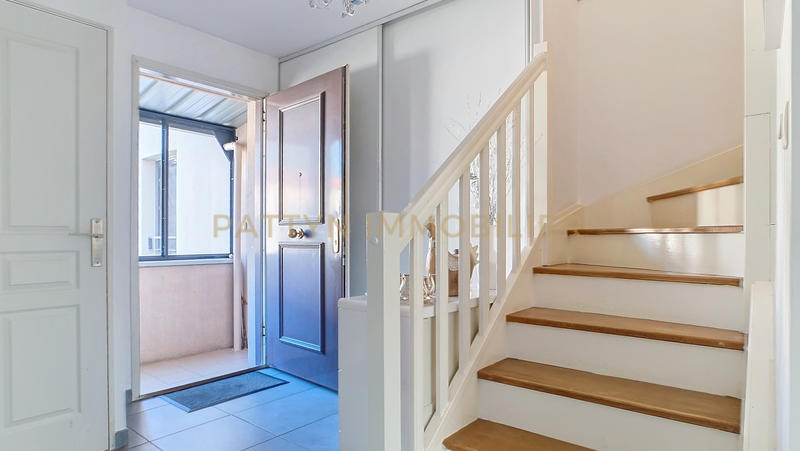 Duplex - 103 m² - 5 pièces