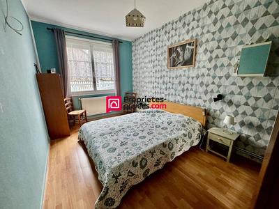 Maison - 109 m² - 6 pièces