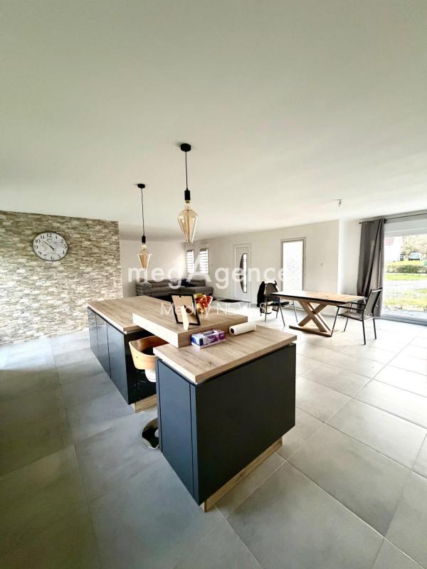 Maison - 100 m² - 4 pièces