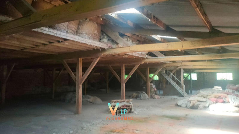 Local d'activité / Entrepôt - 2 500 m²