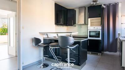 Appartement - 83 m² - 4 pièces