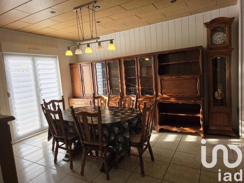 Maison - 98 m² - 5 pièces