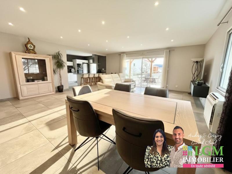 Villa - 134 m² - 4 pièces