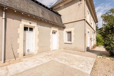 Maison - 296 m² - 14 pièces