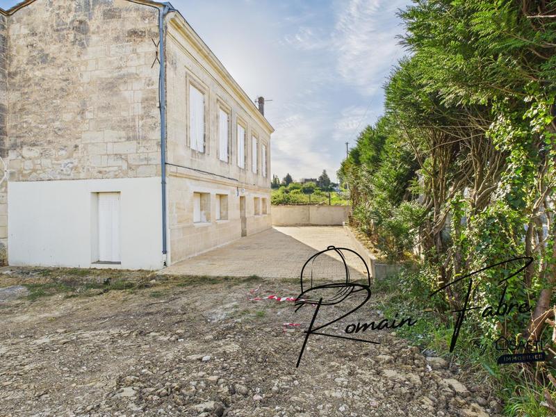 Maison - 133 m² - 6 pièces