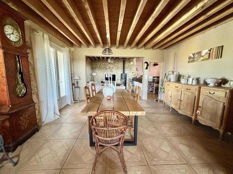 Villa - 160 m² - 6 pièces