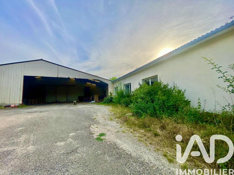 Maison - 315 m² - 7 pièces