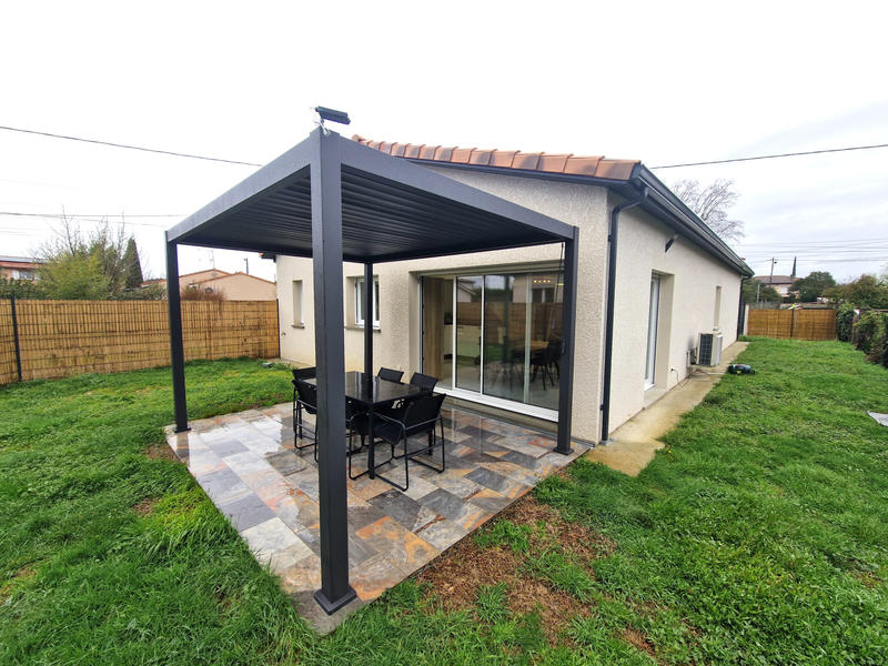 Maison - 95 m² - 4 pièces