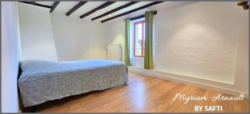 Maison - 196 m² - 8 pièces