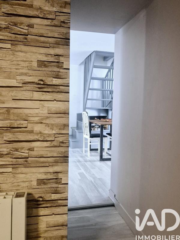 Maison - 90 m² - 5 pièces