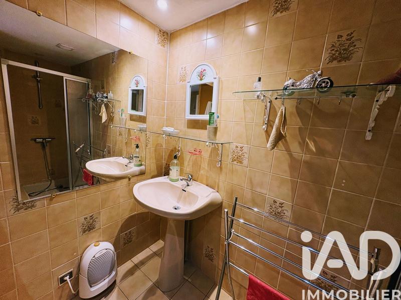 Maison - 85 m² - 5 pièces